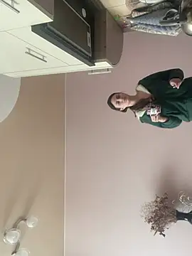 Flossy Vettie online show from 6, 3, 2026