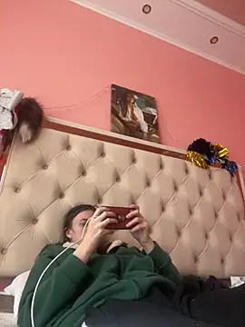 Flossy Vettie online show from 4, 2, 2026