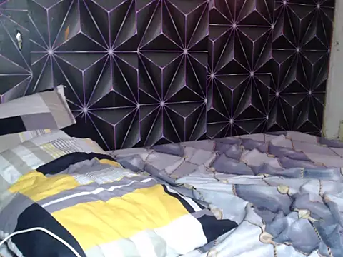 hotsinglemommm online show from 1, 11, 2025