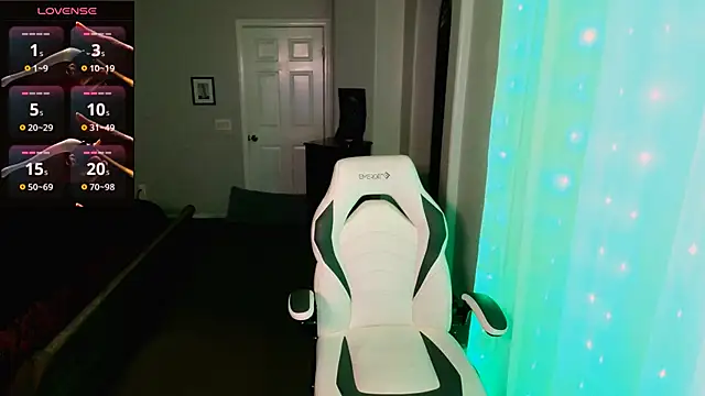 britteebee online show from 21, 12, 2025