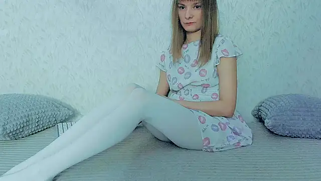 YourCaramel online show from 10, 2, 2025