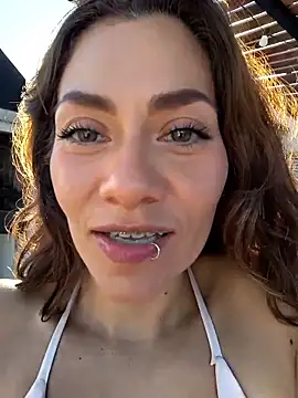 SamyJones9 online show from 18, 4, 2026