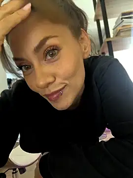 SamyJones9 online show from 5, 4, 2026