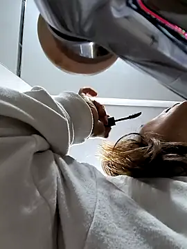 SamyJones9 online show from 22, 9, 2025