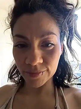 SamyJones9 online show from 3, 10, 2025