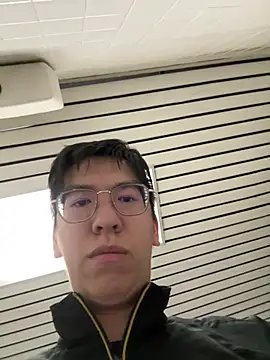 charlie xdd online show from 12, 3, 2026