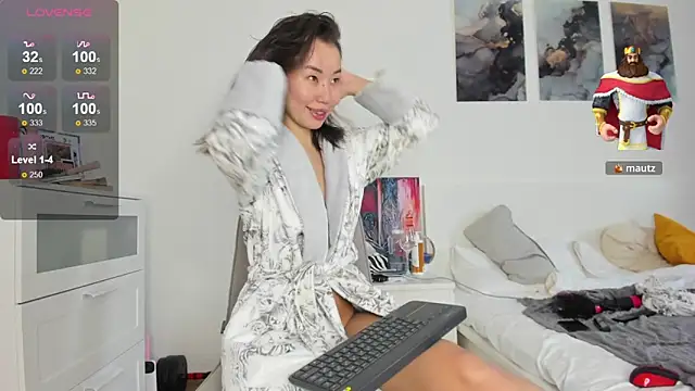 ChloeTayaa online show from 28, 2, 2026