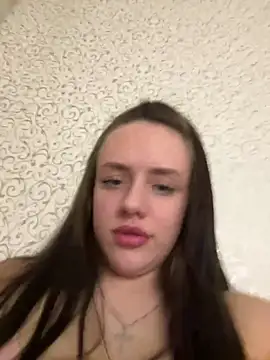 Snapshot of Lisaaan chatting on 8, 3, 2025 Lisaaan online show from 8, 3, 2025