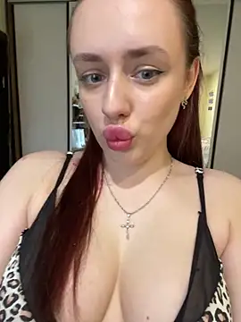 Lisaaan online show from 11, 4, 2026