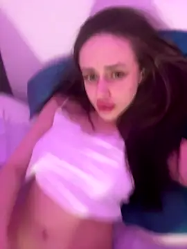 Snapshot of Lisaaan chatting on 24, 10, 2025 Lisaaan online show from 24, 10, 2025