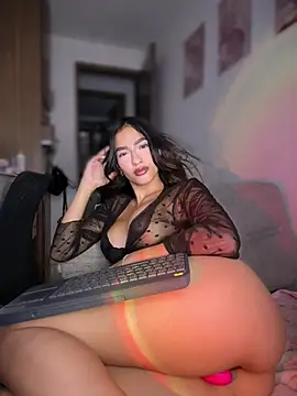 DulceLenns online show from 5, 6, 2026