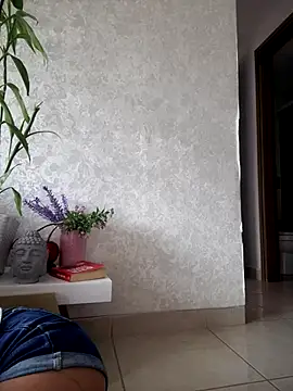 Snapshot of DulceLenns chatting on 24, 9, 2025 DulceLenns online show from 24, 9, 2025