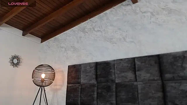 SusanRodriguez  online show from 8, 10, 2025