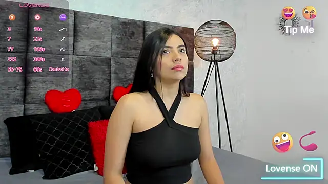 SusanRodriguez  online show from 27, 2, 2025