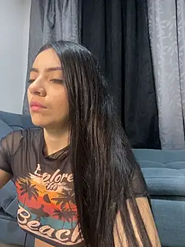 SusanRodriguez  online show from 25, 11, 2025