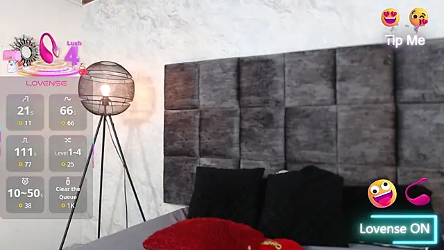 SusanRodriguez  online show from 22, 10, 2025