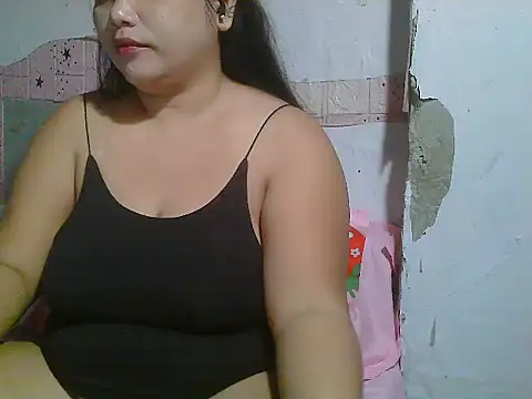Creamsweetpussy28 online show from 2, 10, 2025