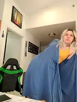 ScarletCallings420 online show from 12, 3, 2025