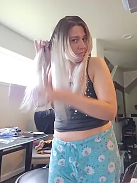 ScarletCallings420 online show from 25, 6, 2026