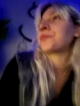 ScarletCallings420 online show from 3, 11, 2025