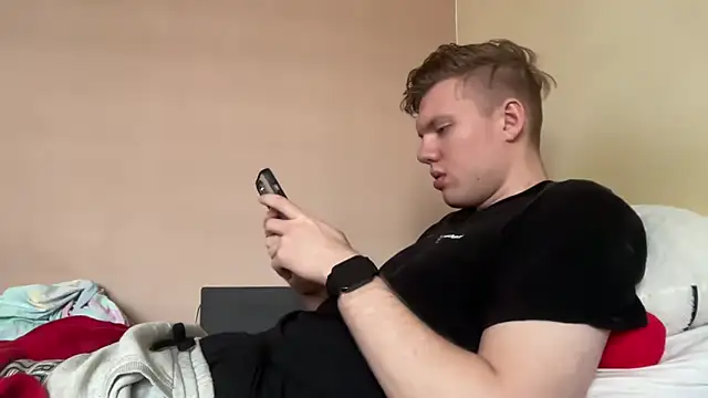 Snapshot of sexybooii6968 chatting on 23, 10, 2025 sexybooii6968 online show from 23, 10, 2025