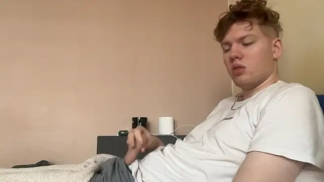 Snapshot of sexybooii6968 chatting on 24, 11, 2025 sexybooii6968 online show from 24, 11, 2025