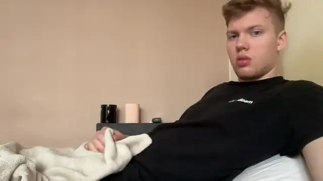 sexybooii6968 online show from 25, 9, 2025