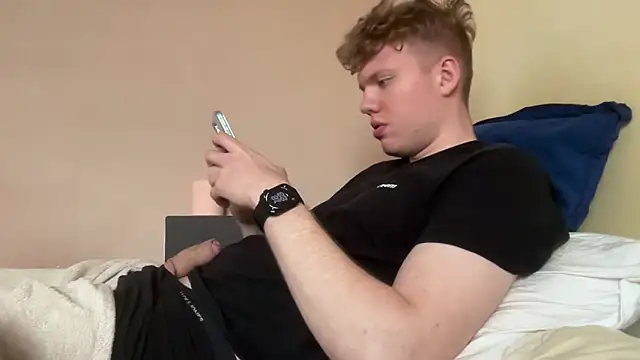 sexybooii6968 online show from 17, 6, 2026