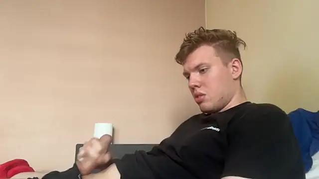 sexybooii6968 online show from 29, 9, 2025