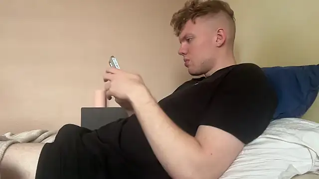 sexybooii6968 online show from 30, 5, 2026