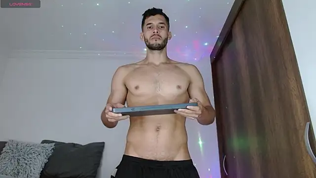 Noah jhonsonn online show from 18, 2, 2025