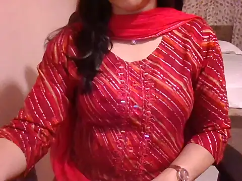 Pinky 4 online show from 4, 2, 2026