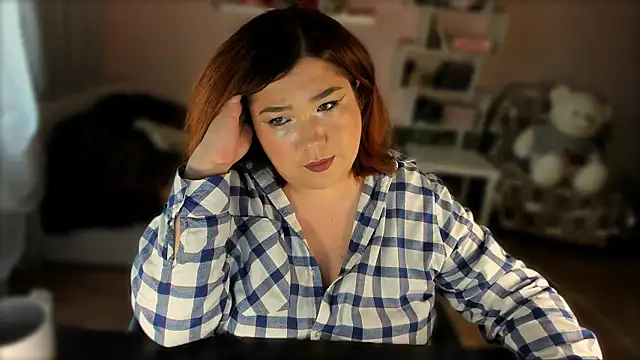 Vi-Vixen online show from 15, 10, 2025