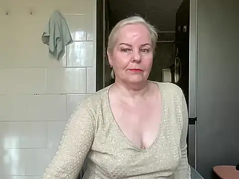 Snapshot of milaja chatting on 8, 5, 2026 milaja online show from 8, 5, 2026