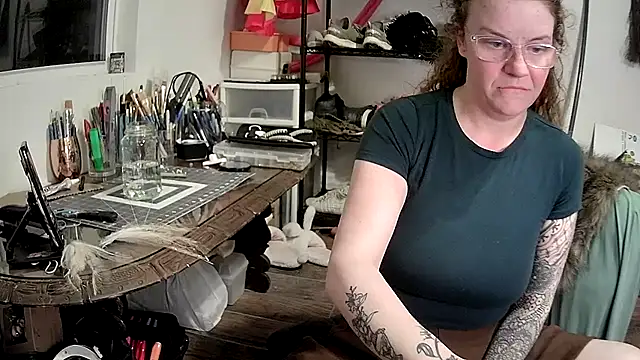 Rosalyn rowdy online show from 11, 3, 2026