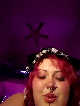 Cutegothcrybabyx online show from 20, 12, 2025