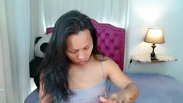 Snapshot of DreamLADYBOY chatting on 5, 5, 2026 DreamLADYBOY online show from 5, 5, 2026
