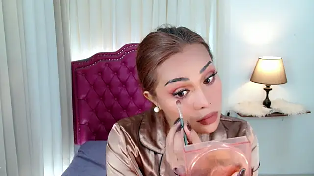 DreamLADYBOY online show from 9, 4, 2026