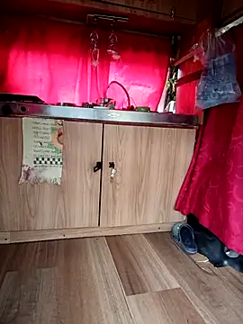 Simone Miller online show from 13, 11, 2025