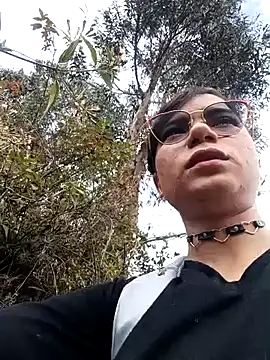 Simone Miller online show from 17, 2, 2025