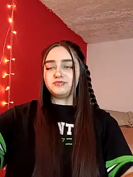 IvonneT online show from 26, 10, 2025