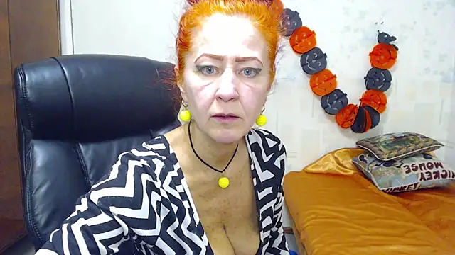 Snapshot of MilayaDFlow chatting on 9, 11, 2025 MilayaDFlow online show from 9, 11, 2025