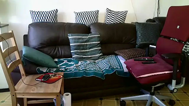 HETEREOMAN online show from 14, 9, 2025