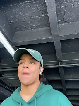 trianawhite online show from 18, 2, 2025