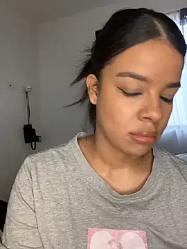 trianawhite online show from 16, 12, 2024