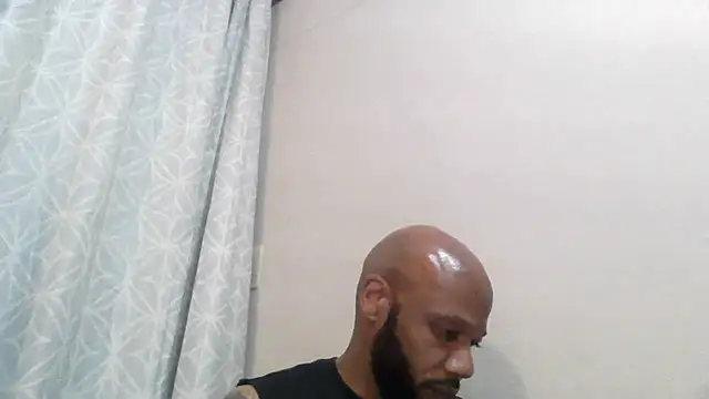 Snapshot of eatxaxa chatting on 10, 9, 2025 eatxaxa online show from 10, 9, 2025
