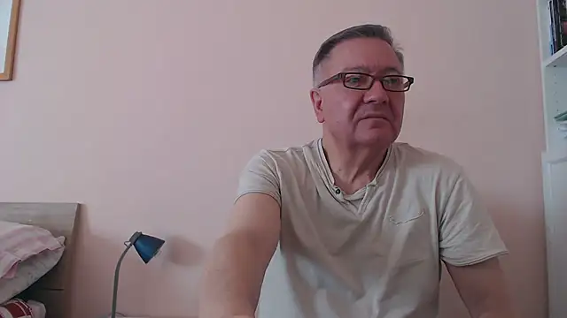 YOU6me online show from 14, 11, 2025