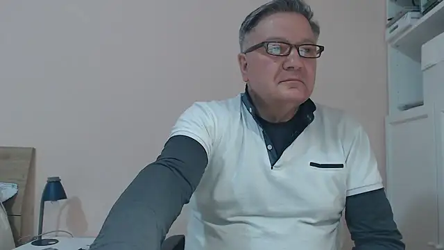 YOU6me online show from 1, 3, 2025