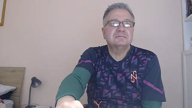 YOU6me online show from 28, 10, 2025