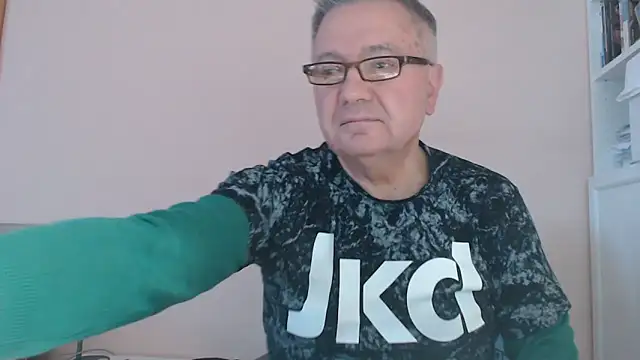 YOU6me online show from 19, 10, 2025